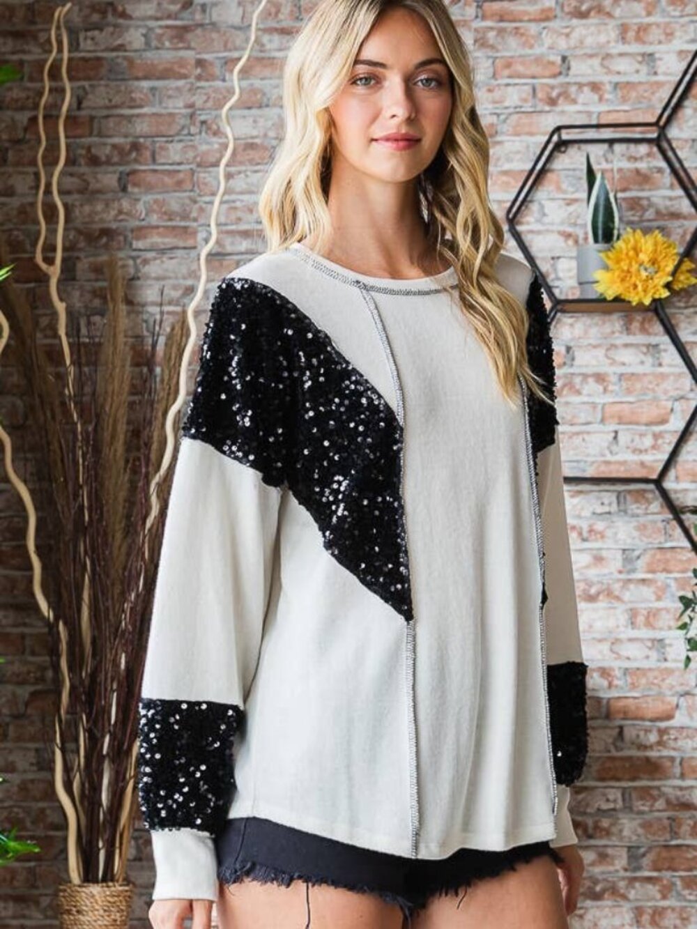 7th Ray - Sequin Sweater